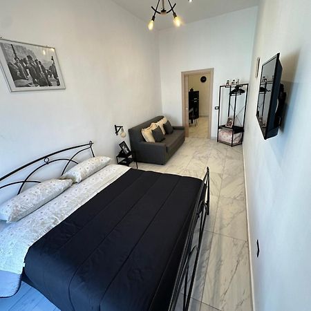 Appartement Residenza Marvin De Curtis à Naples Extérieur photo