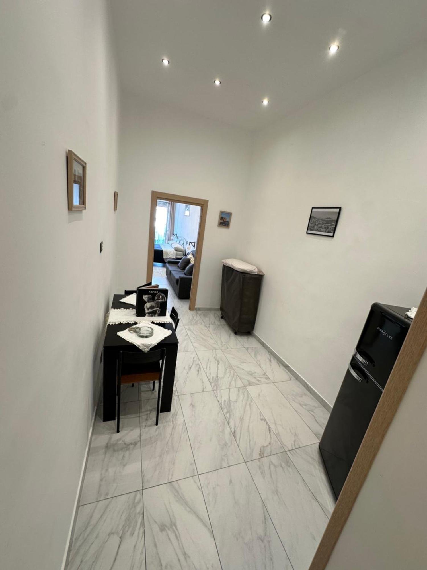Appartement Residenza Marvin De Curtis à Naples Extérieur photo