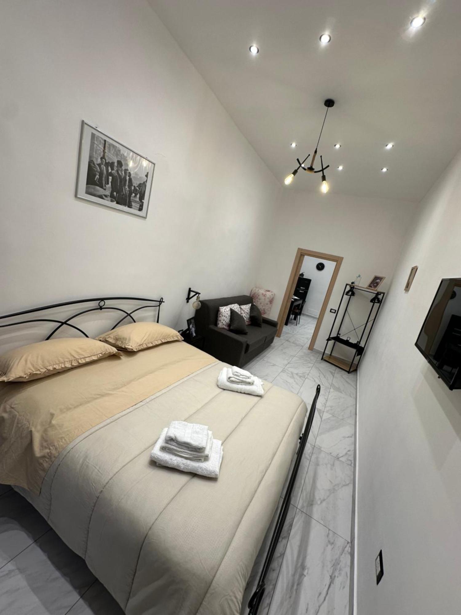 Appartement Residenza Marvin De Curtis à Naples Extérieur photo